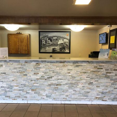 Super 8 By Wyndham Coeur D'Alene Motel Dış mekan fotoğraf