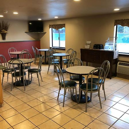 Super 8 By Wyndham Coeur D'Alene Motel Dış mekan fotoğraf