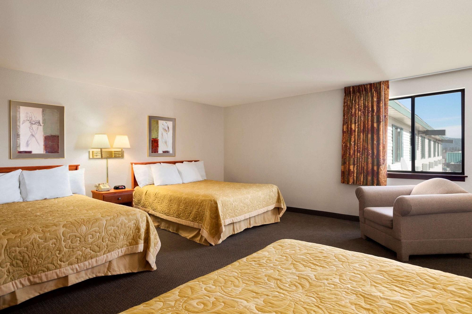 Super 8 By Wyndham Coeur D'Alene Motel Dış mekan fotoğraf