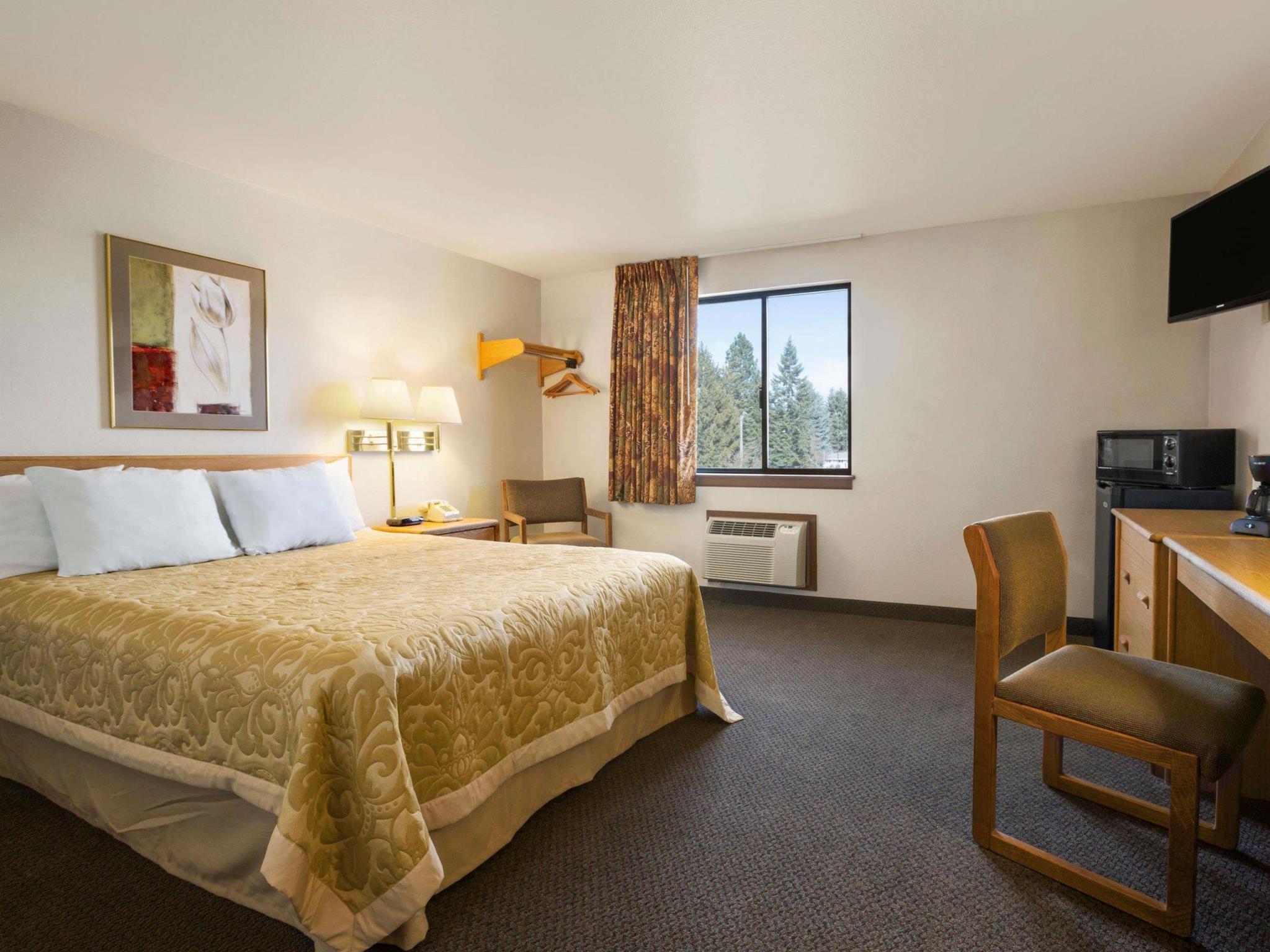Super 8 By Wyndham Coeur D'Alene Motel Dış mekan fotoğraf