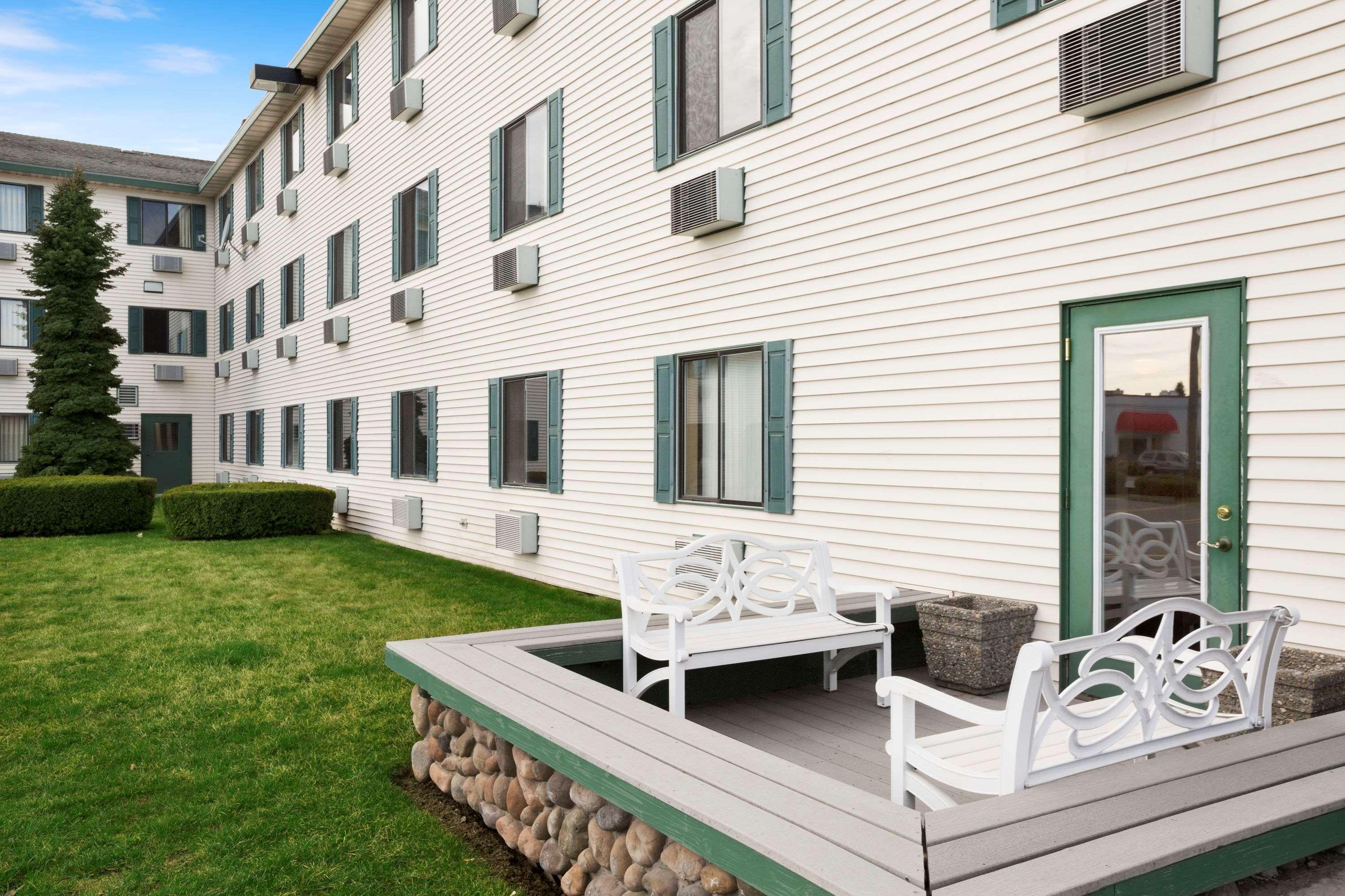 Super 8 By Wyndham Coeur D'Alene Motel Dış mekan fotoğraf